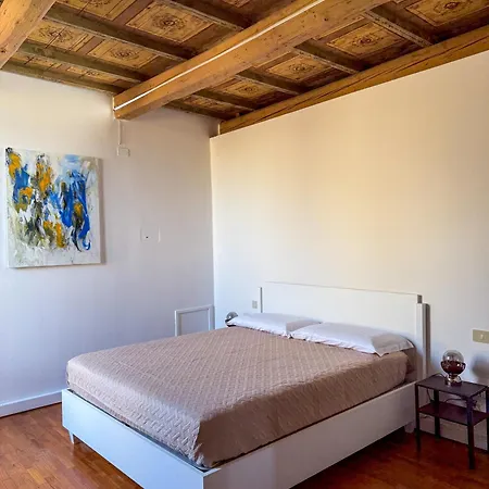 Dimora Della Ghiara 3*